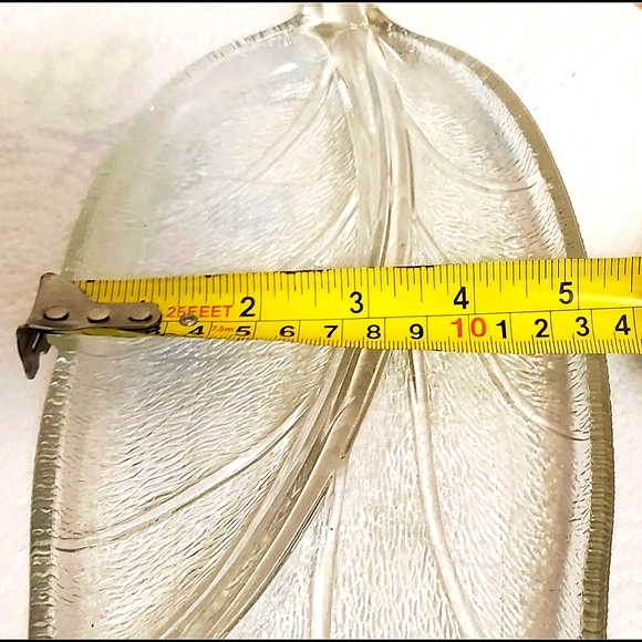 Hazel-Atlas Textured Glass Leaf Shaped Divided Serving Dish - Picture 5 of 5